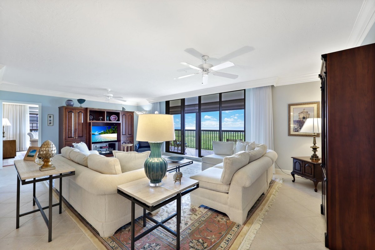 Dorchester at Pelican Bay-image-1